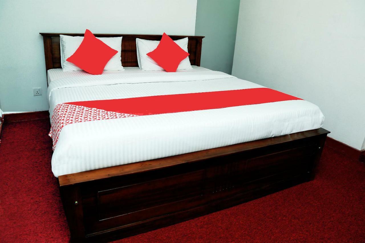 Oyo 238 Selva'S Guest House Нувара Елия Екстериор снимка