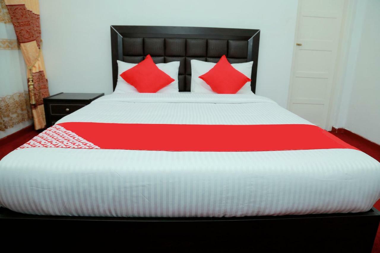 Oyo 238 Selva'S Guest House Нувара Елия Екстериор снимка