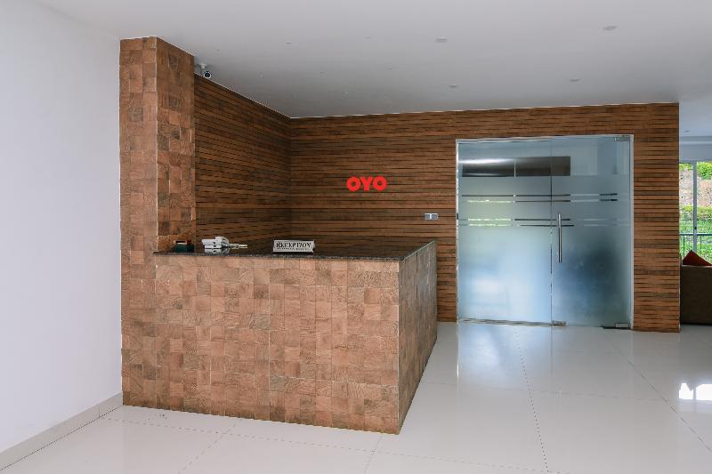 Oyo 238 Selva'S Guest House Нувара Елия Екстериор снимка