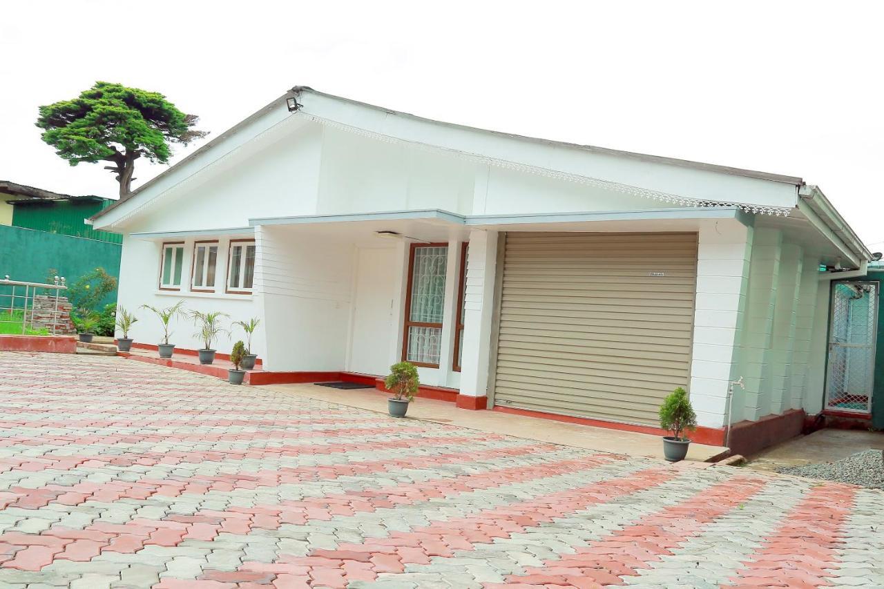 Oyo 238 Selva'S Guest House Нувара Елия Екстериор снимка