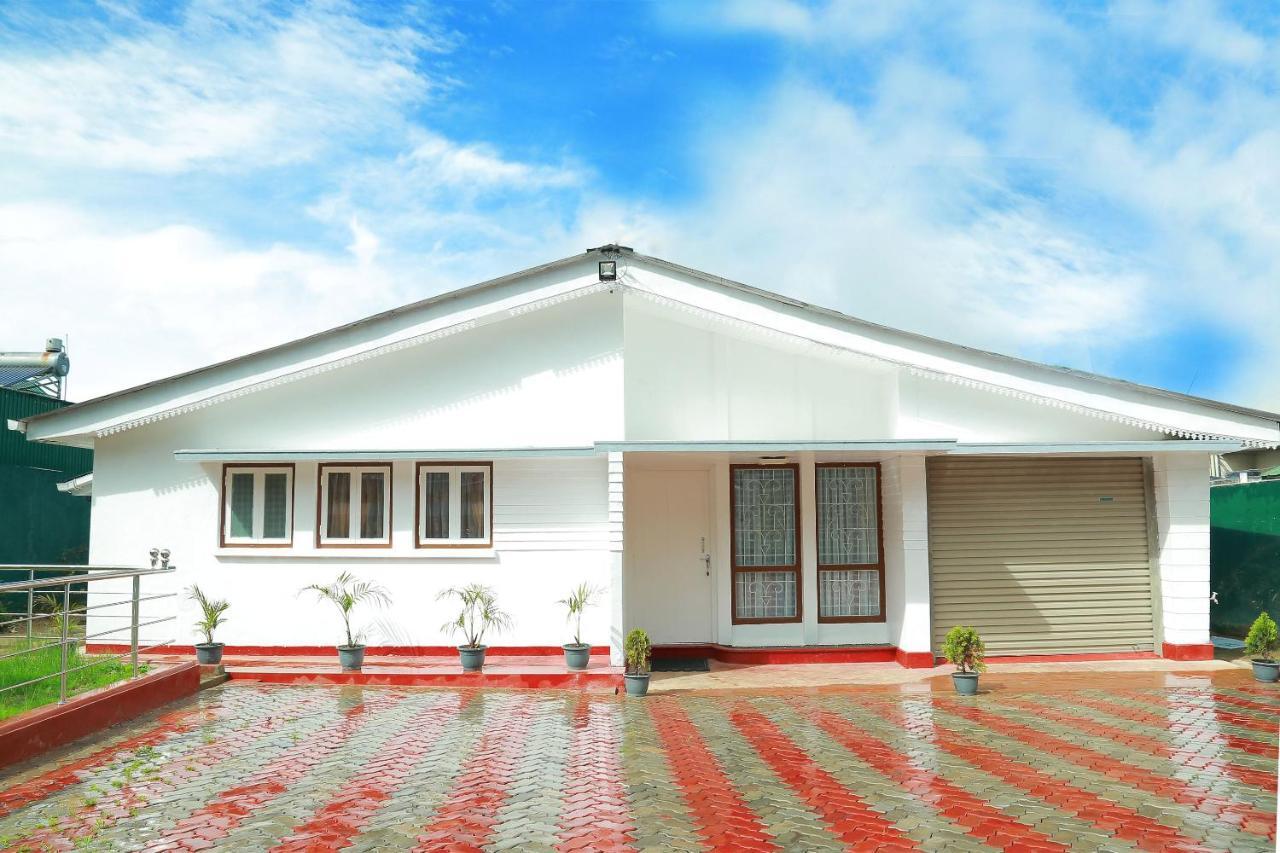 Oyo 238 Selva'S Guest House Нувара Елия Екстериор снимка